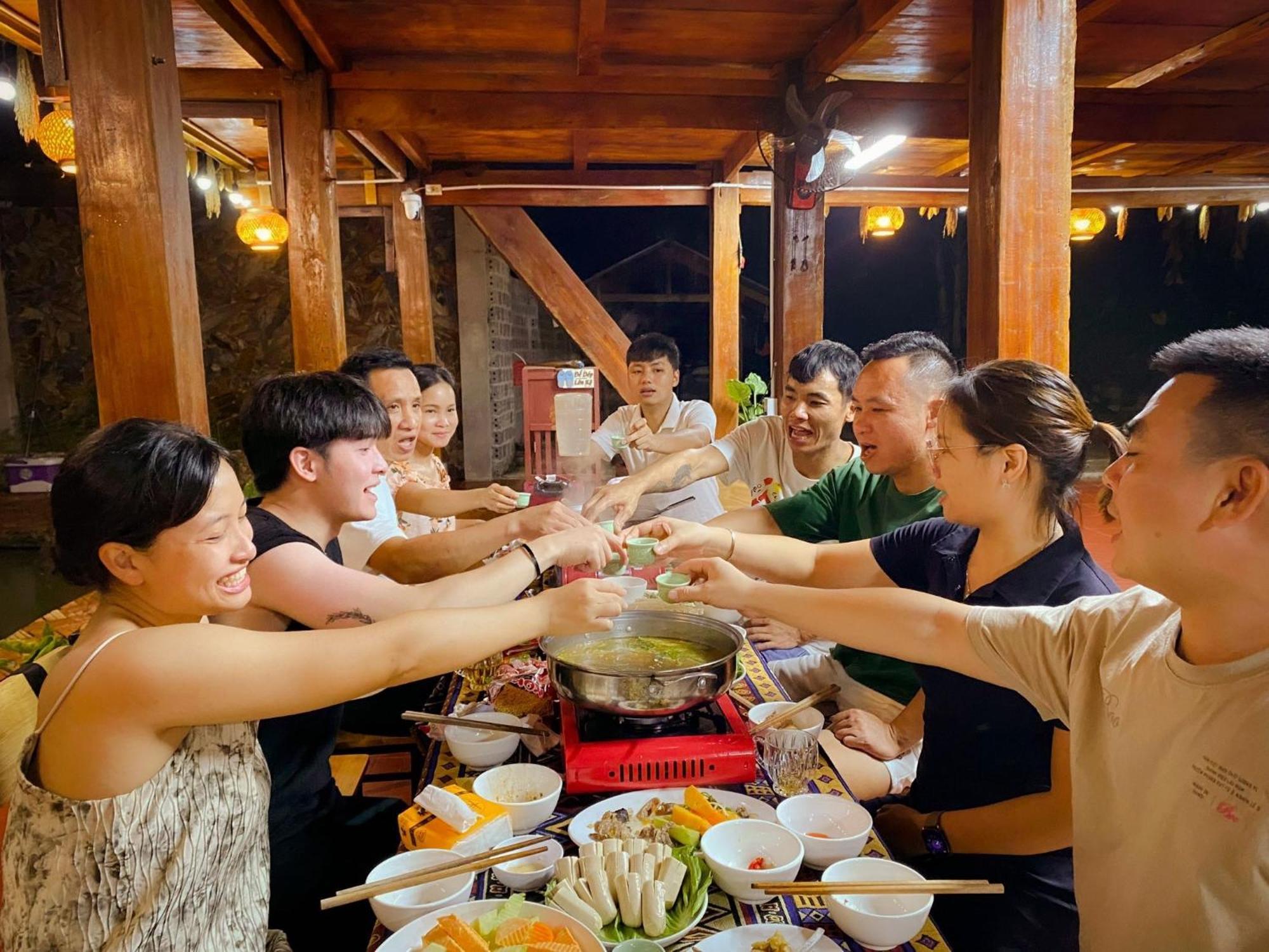 Duy Homestay Du Gia Làng Cac Exterior photo